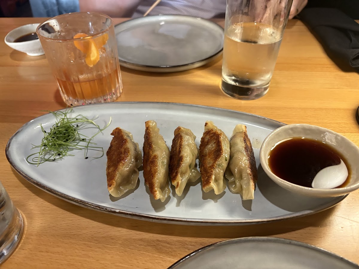 990 Broad | Sushi Kitchen photo 3