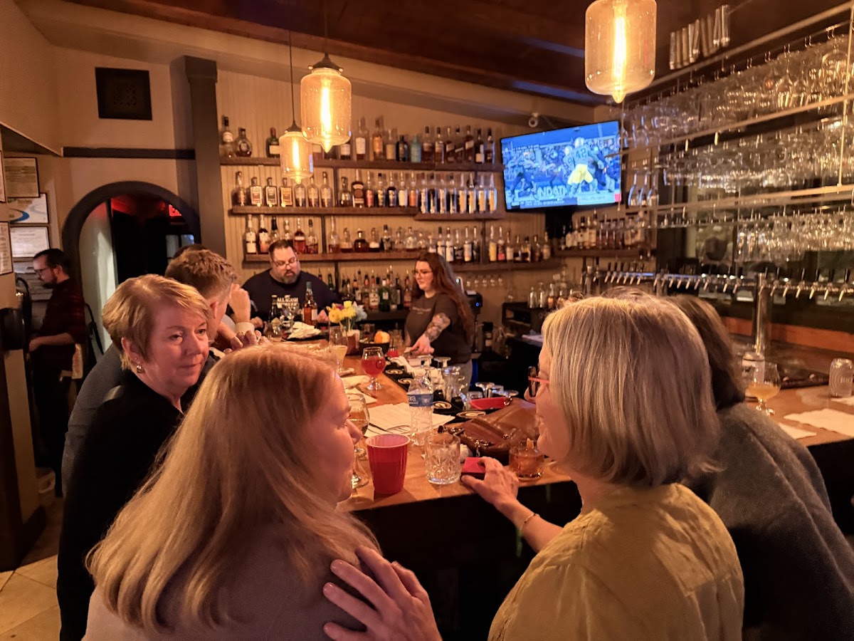 Arsenal Tap Room + Kitchen photo 2