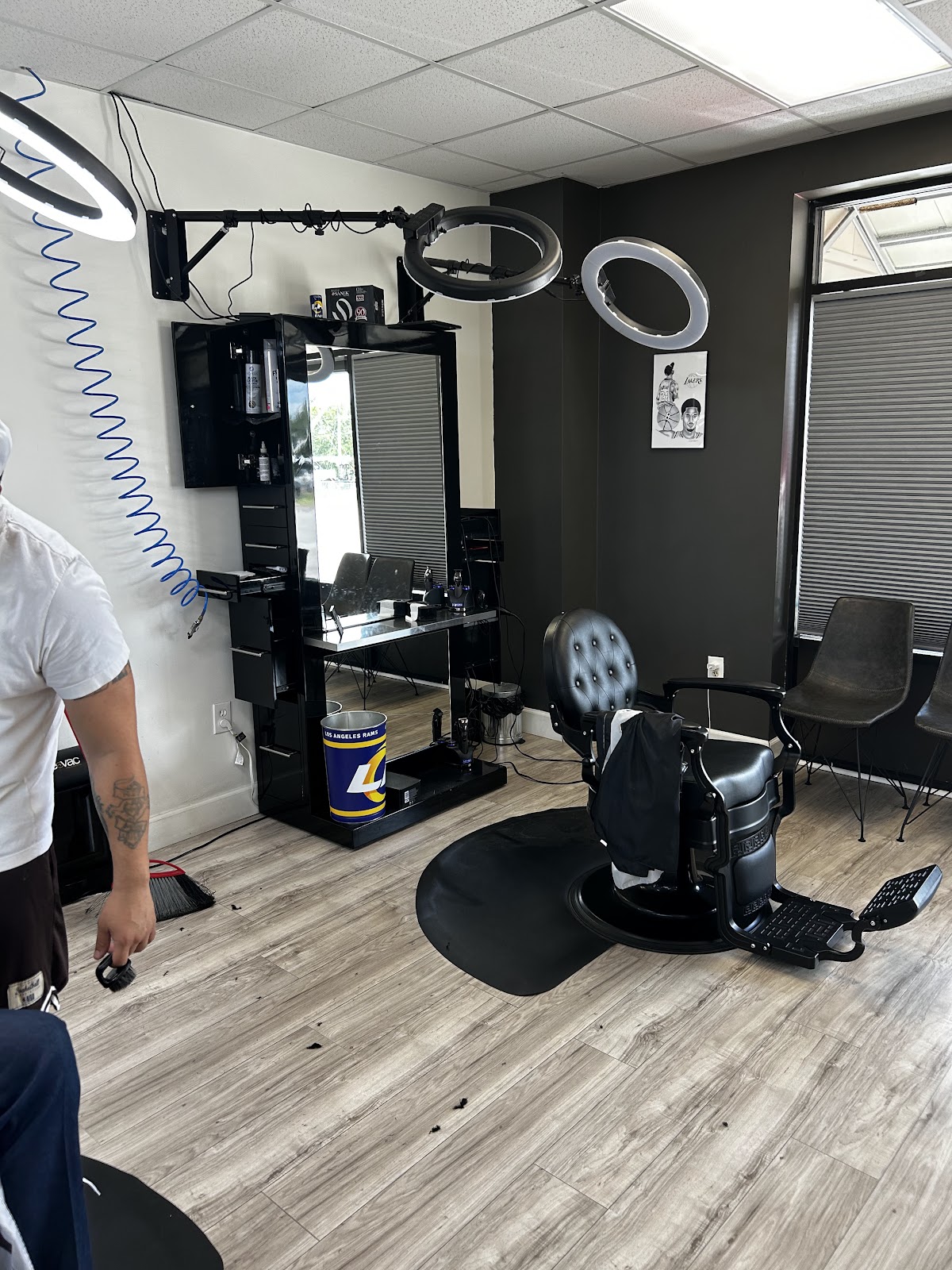 Augusta’s barber lounge in West Augusta, Augusta, GA