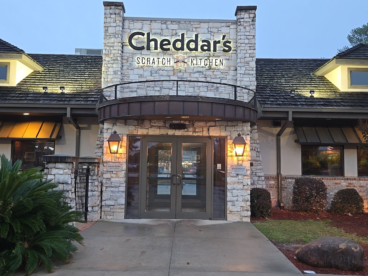 Cheddar's Scratch Kitchen in West Augusta, Augusta, GA
