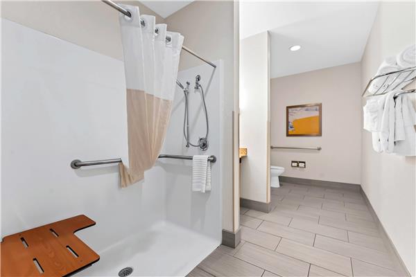Comfort Suites Augusta Riverwatch photo 5