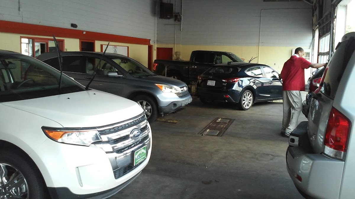 Dazzling Car Care By Leon photo 2