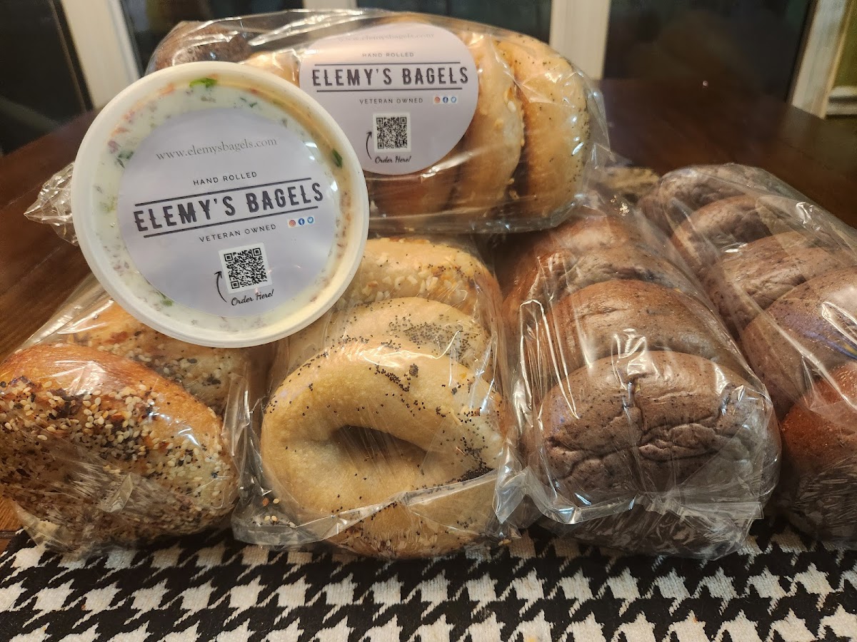 Elemy's Bagels photo 4