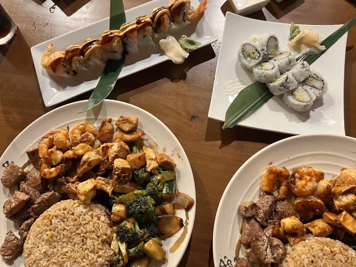 Fujiyama Japanese Steak House & Sushi Bar photo 5