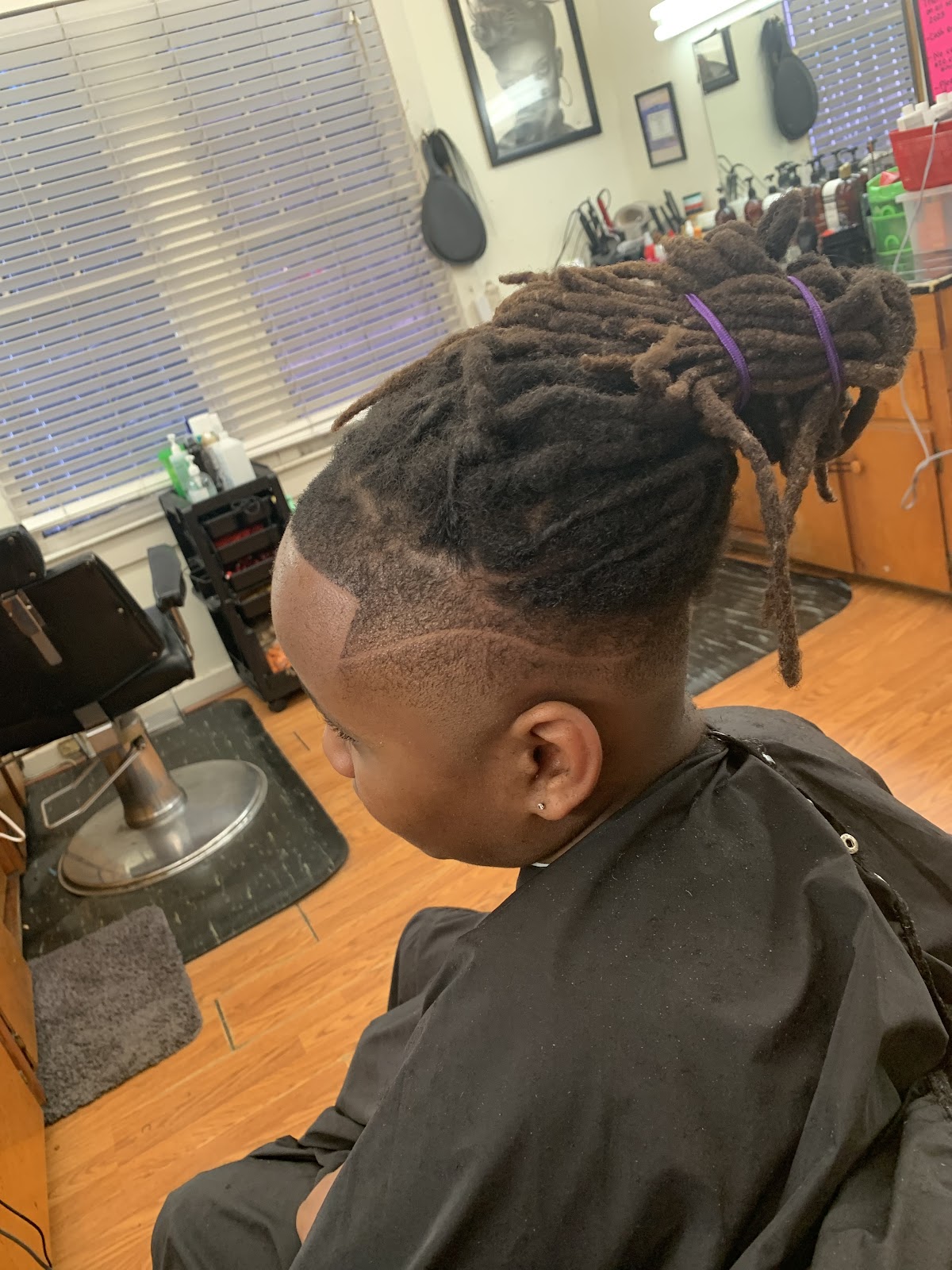 Jay's Place Barber Shop photo 4