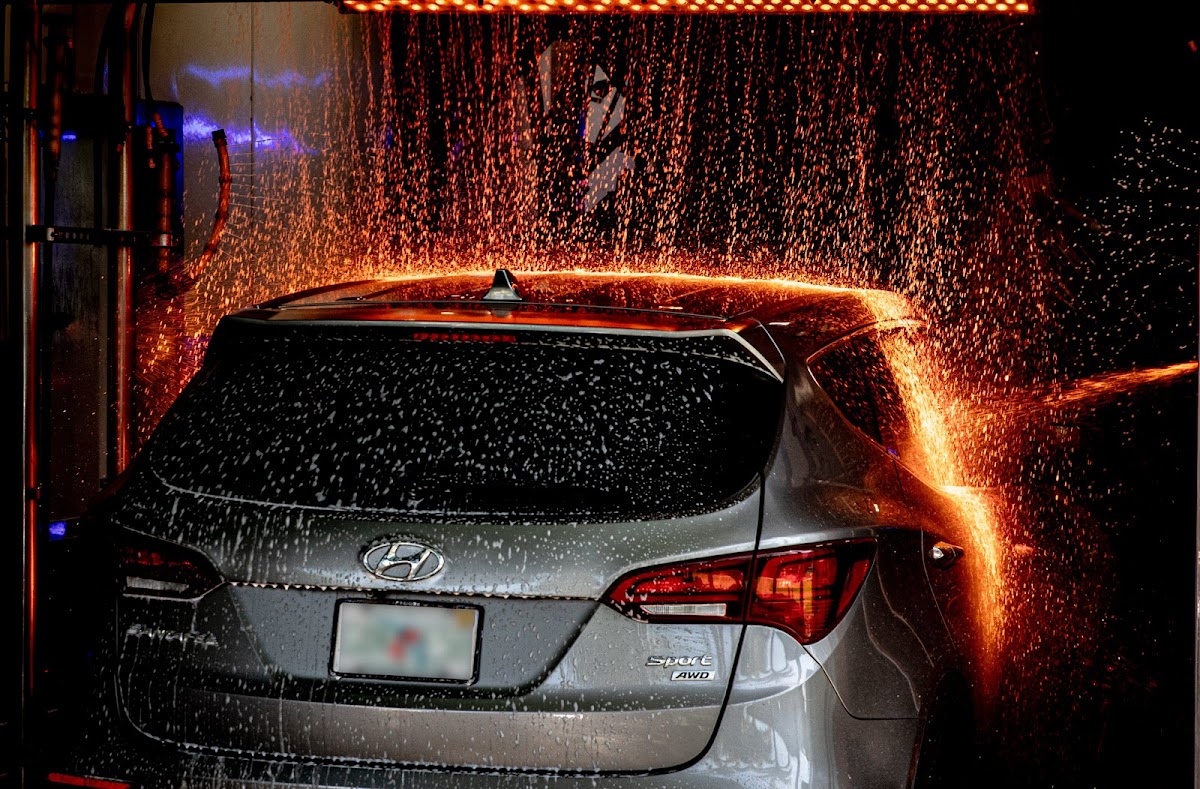 LuLu's Car Wash photo 2