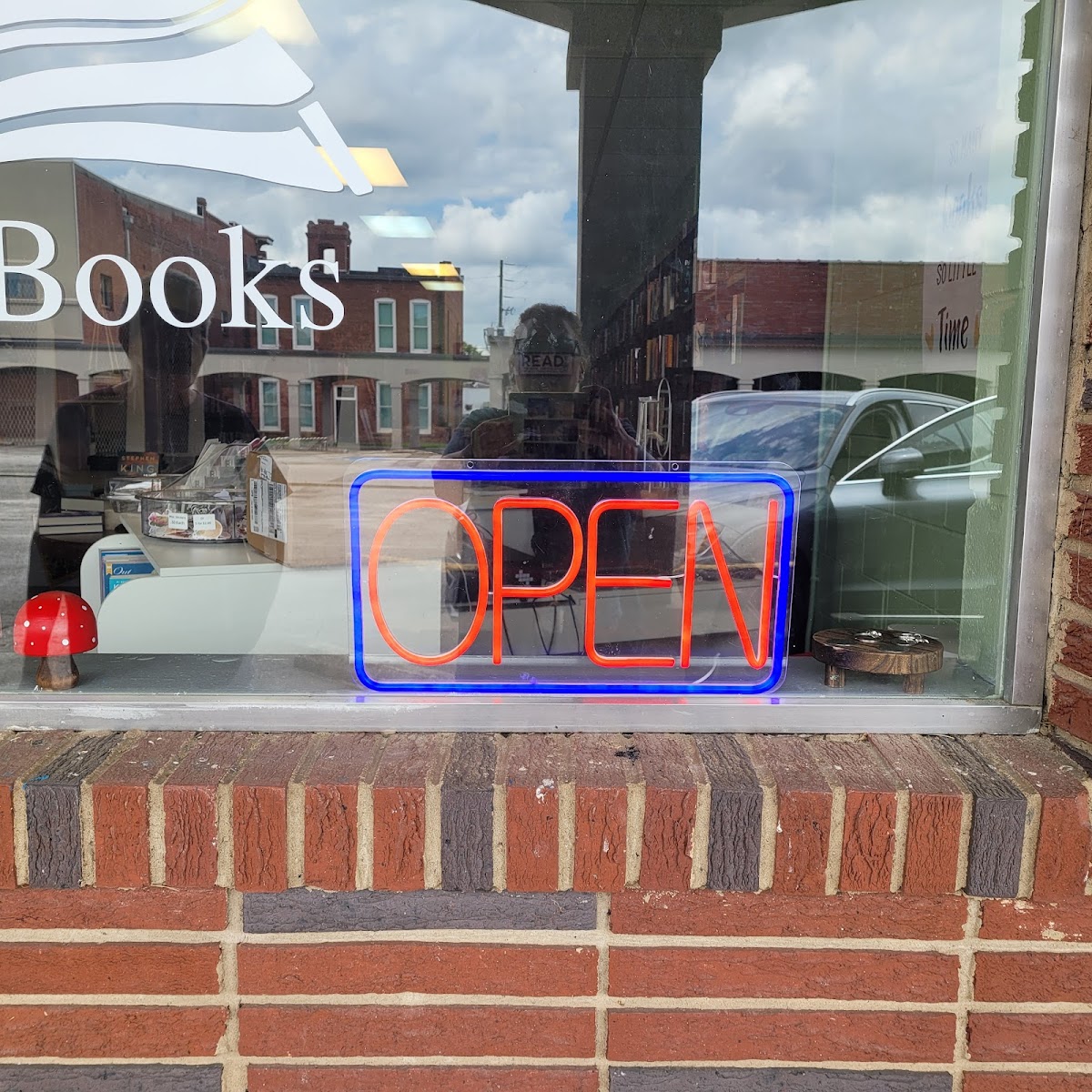 MariBeth's Books - Retail & Shopping in Augusta, GA