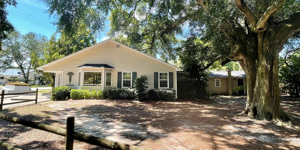 Paradise Animal Hospital in West Augusta, Augusta, GA