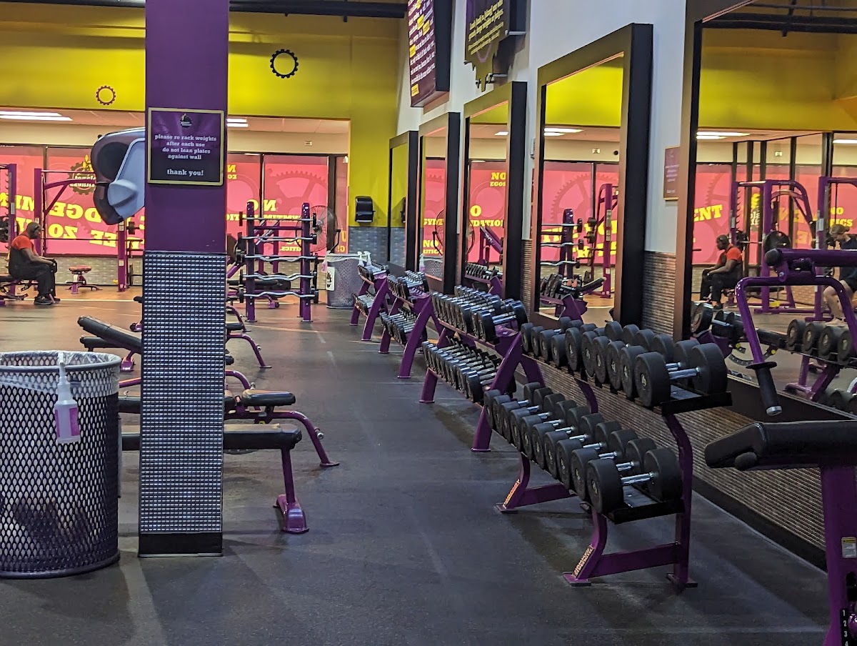 Planet Fitness photo 2