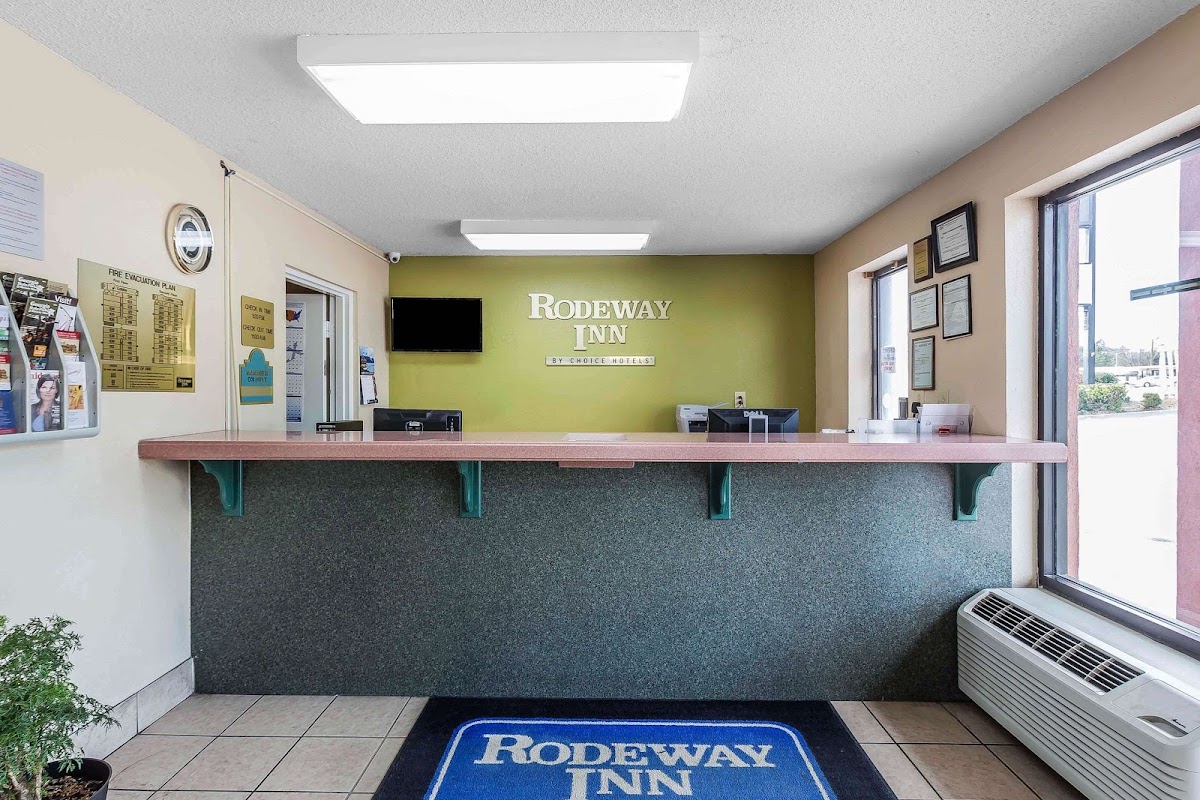 Rodeway Inn Augusta South photo 5