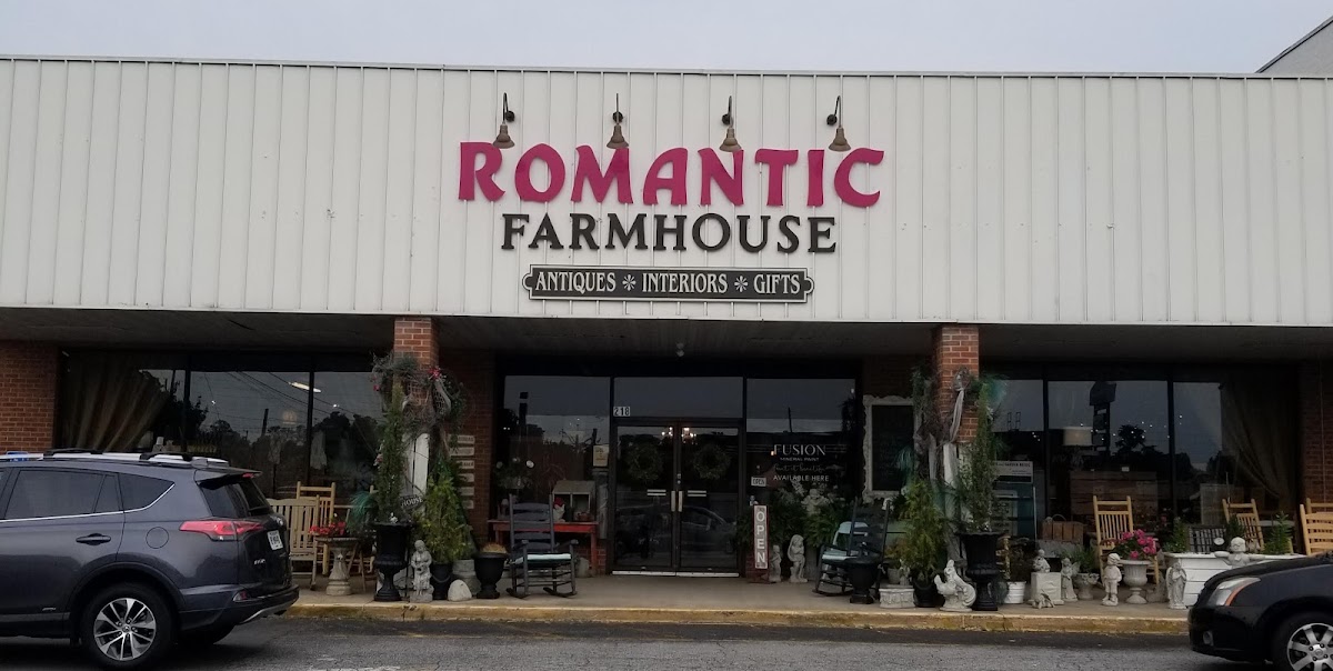 Romantic Farmhouse - Retail & Shopping in Augusta, GA