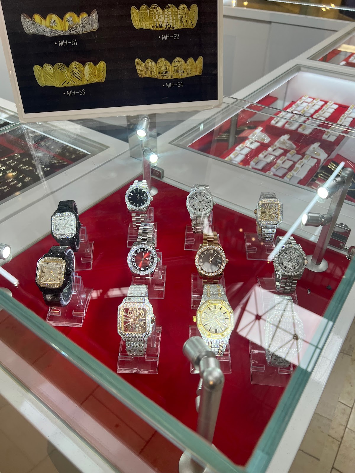 Status Jewels photo 3