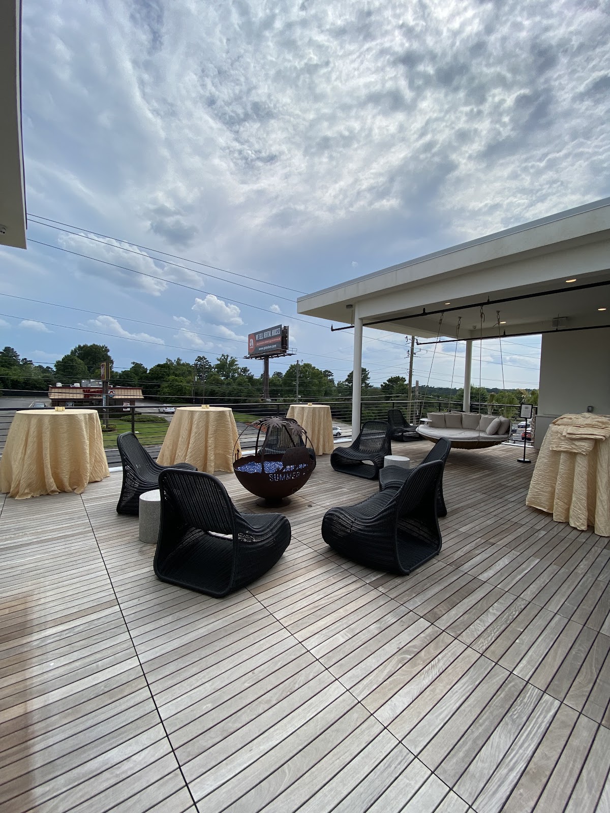 Summer House Realty photo 3