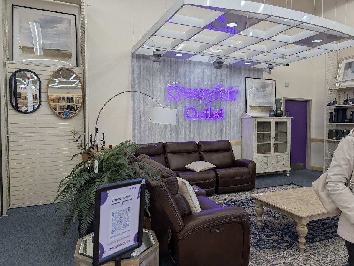 Wayfair Outlet Augusta photo 3